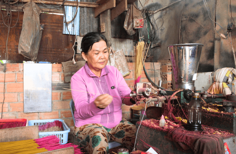 Cần kiểm soát ẩm trong toàn bộ quá trình sản xuất nhang